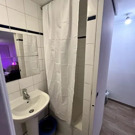 Apartment Centre Ideal Paris