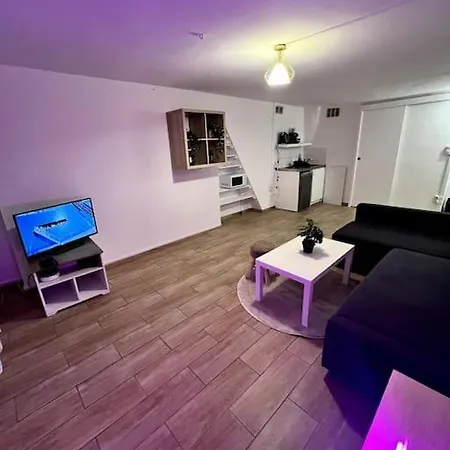 Apartment Centre Ideal
