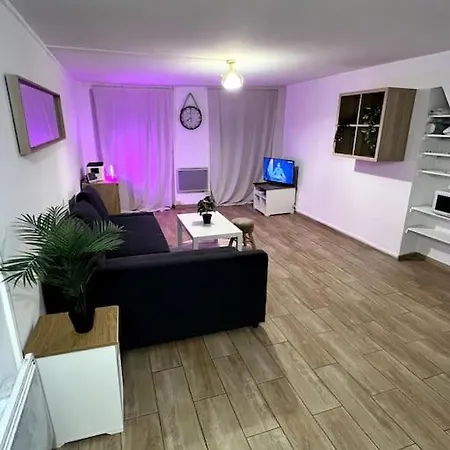 Apartment Centre Ideal